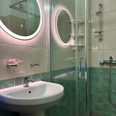 Gridi's Coastal Escape Apartment Golem (Tirana)