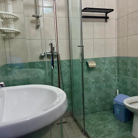 Gridi's Coastal Escape Daire *