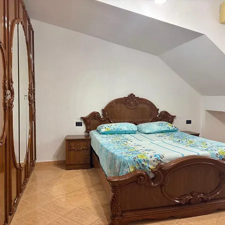 Gridi's Coastal Escape Golem (Tirana)