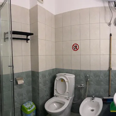 Gridi's Coastal Escape Daire