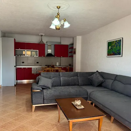 Gridi's Coastal Escape Daire Golem (Tirana)